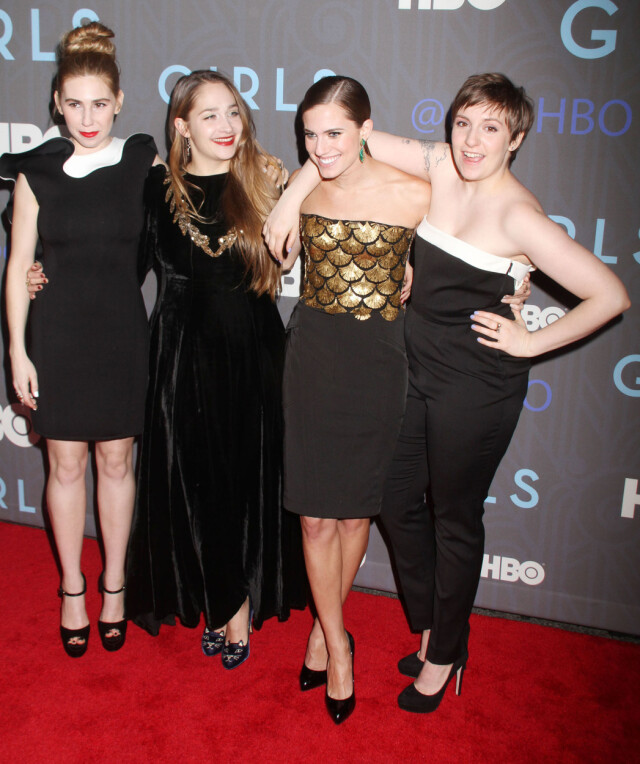 PRISBELØNT: Siden oppstarten i 2012 har «Girls» vunnet en rekke priser, inkludert to Golden Globes. Her er Zosia (f.v), Jemima Kirke, Alison Williams og Lena Dunham på seriens andre sesongpremiere i januar 2013. Foto: Stella Pictures PRISBELØNT: Siden oppstarten i 2012 har «Girls» vunnet en rekke priser, inkludert to Golden Globes. Her er Zosia (f.v), Jemima Kirke, Alison Williams og Lena Dunham på seriens andre sesongpremiere i januar 2013. Foto: Stella Pictures